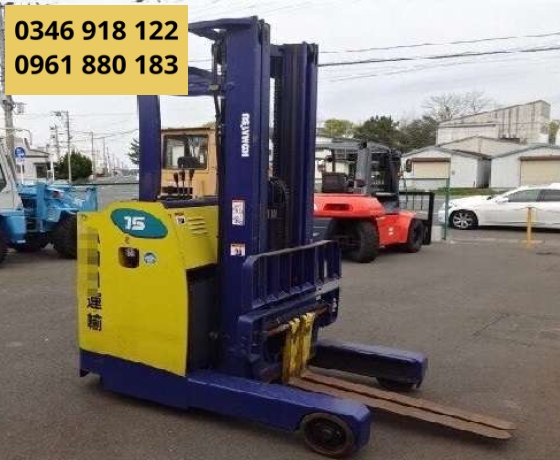 XE NÂNG ĐIỆN ĐỨNG LÁI KOMATSU 1,5 TẤN - 2010