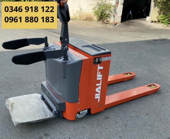XE NÂNG TAY ĐIỆN 1500 KG
